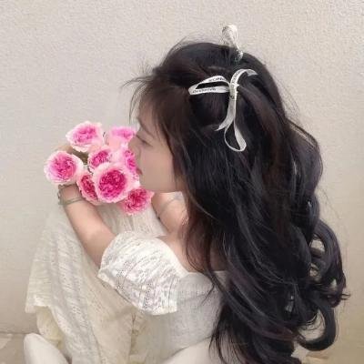 圆月迷离花